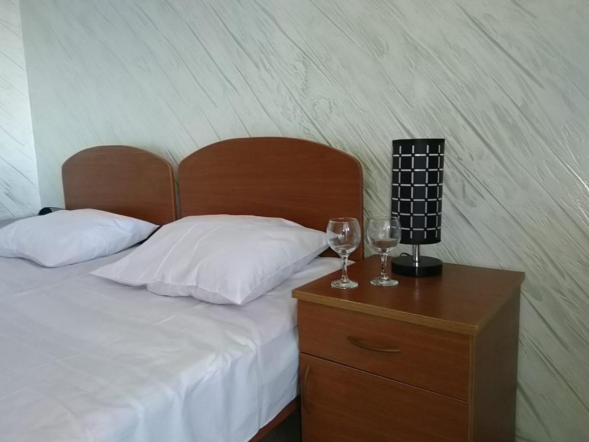 Geno Guest House Kvariati Exteriér fotografie